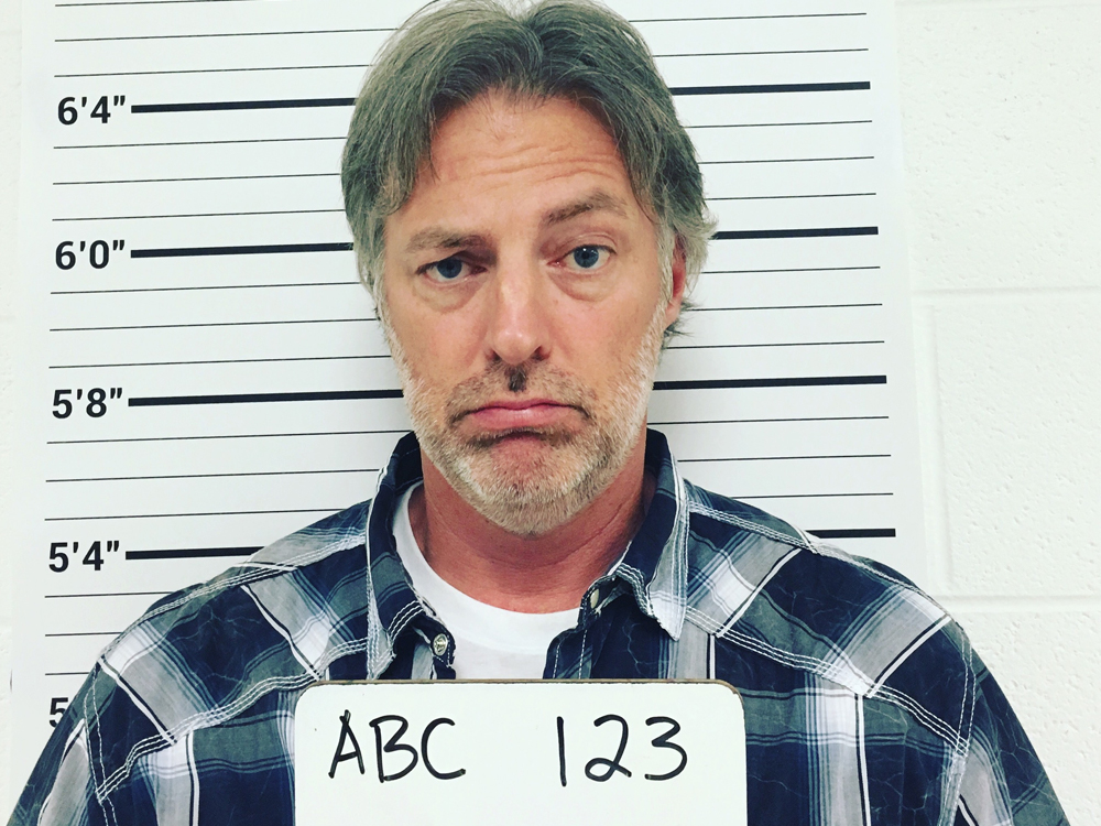 Sticky Fingers: Watch Cupcake Thief Darryl Worley Get Busted as Part of CSI Program at Daughter’s School